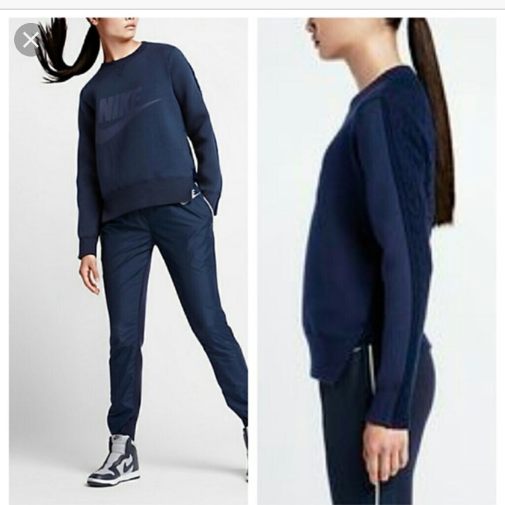❗️SOLD❗️Nike sacai sweater